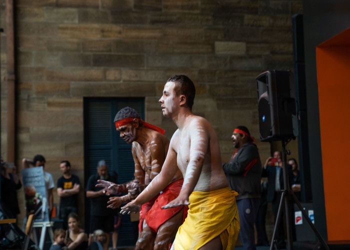 Aboriginal - Dancing, Singing & Fire Workshop